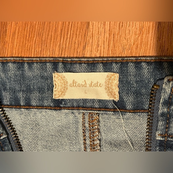 Altar’d State Paneled Denim Full Zip Medium Wash Mini Skirt Sz Large - Picture 10 of 11